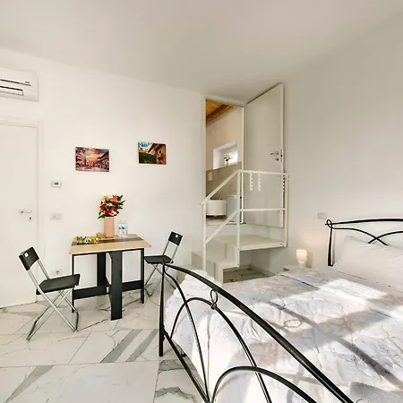 Apartment Dei Sogni - Accesso Indipendente Vicino Ospedale Borgo Trento Fiera Arena Di *
