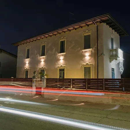 Dei Sogni - Accesso Indipendente Vicino Ospedale Borgo Trento Fiera Arena Di Διαμέρισμα